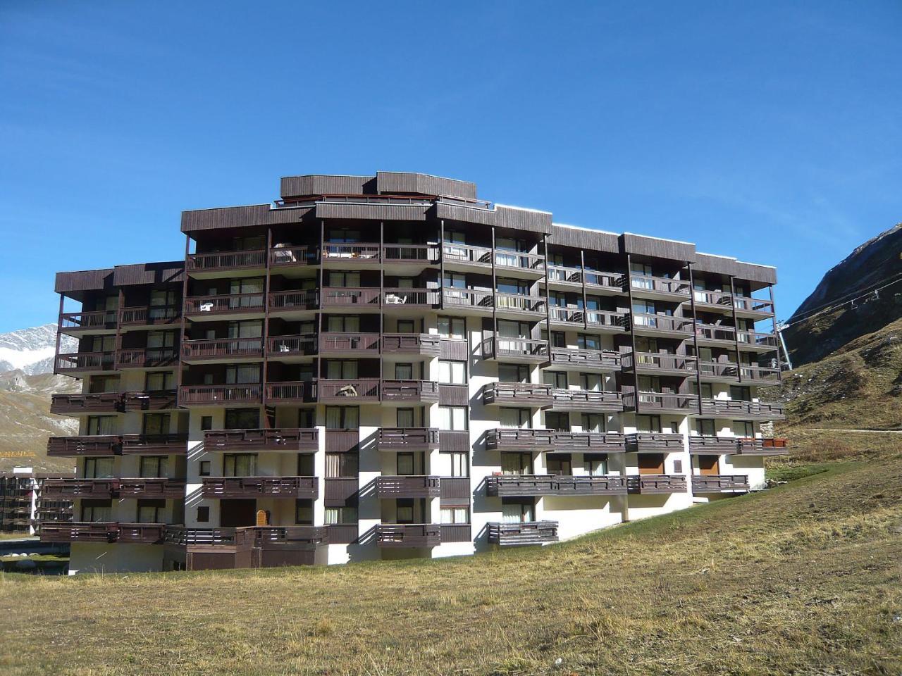 Apartment Les Tommeuses - Val Claret-25 By Interhome *